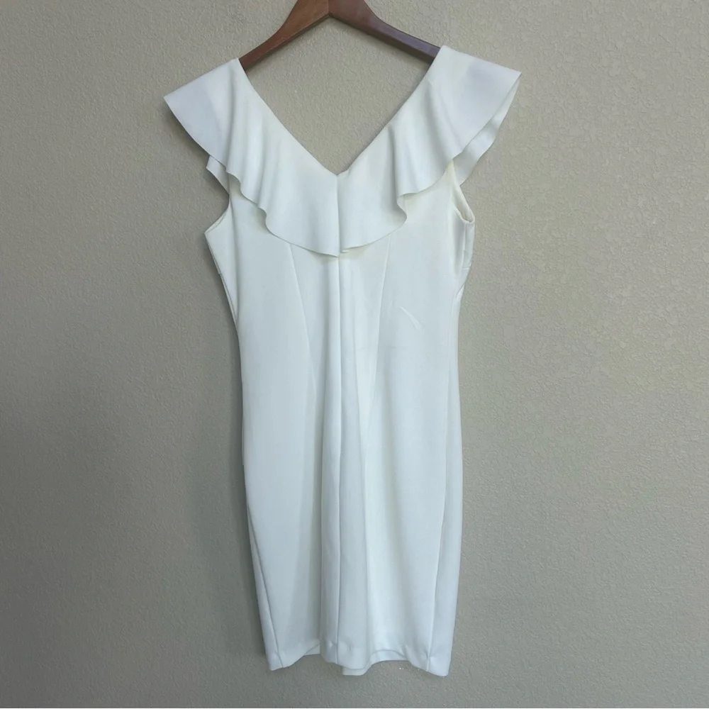 NWT Alexia Admor Marlena Ruffle Sheath Dress Women’s White 6 Formal Wedding - Picture 3 of 7